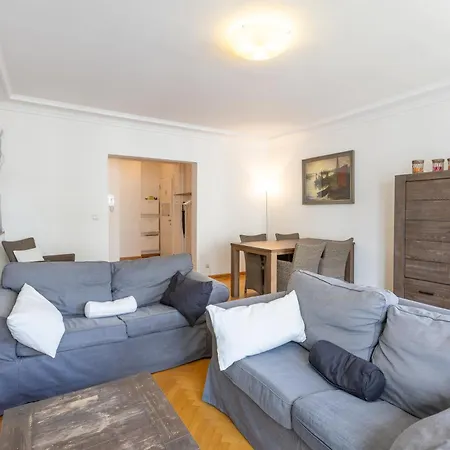 Lecomte - Coastal Escape 200 Apartamento