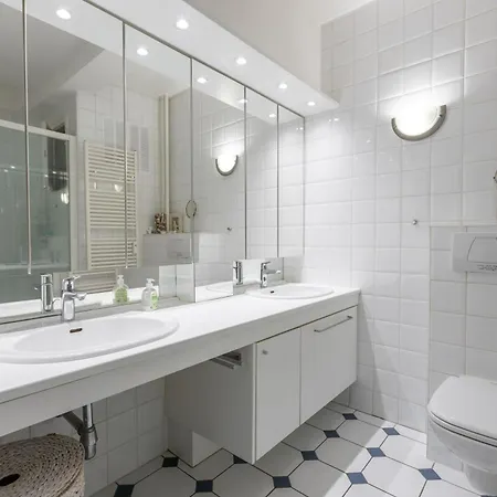 Lecomte - Coastal Escape 200