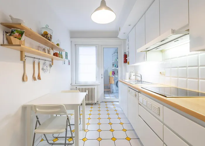 Lecomte - Coastal Escape 200 *