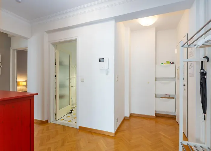 Lecomte - Coastal Escape 200