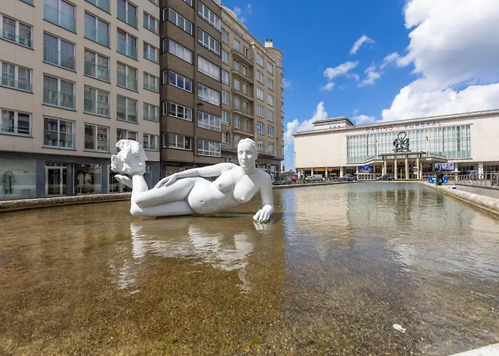 Lecomte - Coastal Escape 200 Apartment Ostende